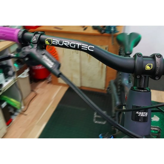 Кормило Burgtec 800 mm, 35mm - 30 rise - 40024 - на супер цена 179.00лв