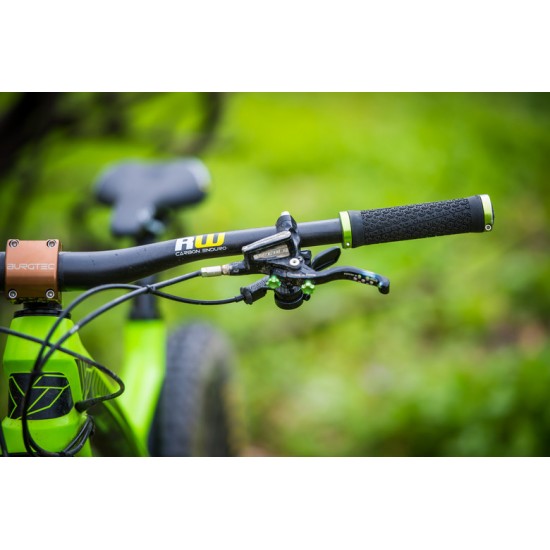 Кормило Burgtec Ride Wide Carbon Enduro Handlebar 800 mm, 35mm - 20 /30 rise - Enduro-carbon-handlebar - на супер цена 349.00лв Кормило Burgtec Ride Wide Carbon Enduro Handlebar 800 mm, 35mm - 20 /30 rise - Enduro-carbon-handlebar - на супер цена 349.00лв