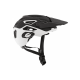 Каска O'NEAL PIKE SOLID BLACK/WHITE - PIKE SOLID BLACK/WHITE - на супер цена 132.42€ (258.99лв) Каска O'NEAL PIKE SOLID BLACK/WHITE - PIKE SOLID BLACK/WHITE - на супер цена 132.42€ (258.99лв)