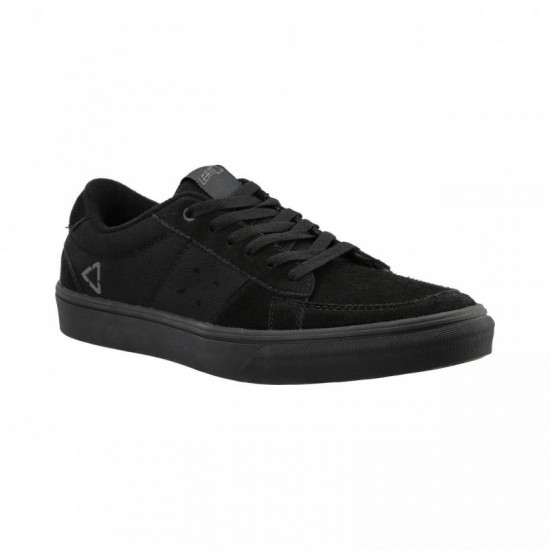 Обувки LEATT Shoe Flat 1.0 - Black - Shoe Flat 1.0 - Black - на супер цена 179.00лв Обувки LEATT Shoe Flat 1.0 - Black - Shoe Flat 1.0 - Black - на супер цена 179.00лв