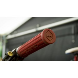 Грипове Burgtec Bartender Pro - red Грипове Burgtec Bartender Pro - red